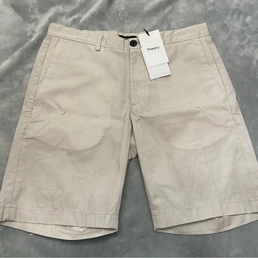 New! Theory Zaine Slim Sillar Print Shorts moon white 28877